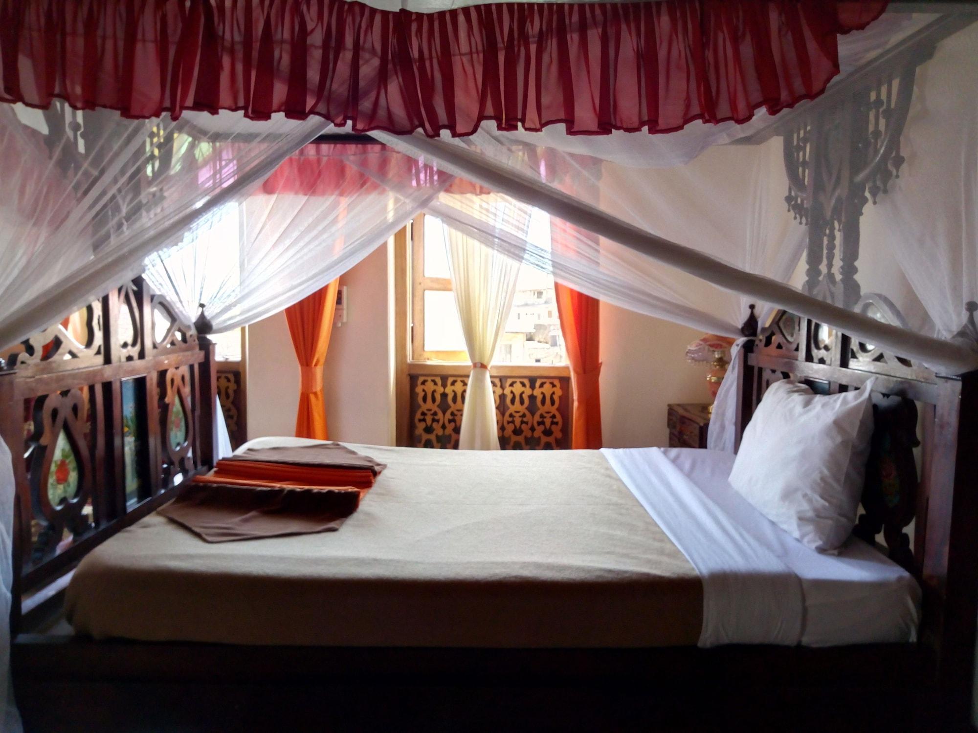 ทาอูสิ พาเลซ โฮเต็ล Hotel Zanzibar ภายนอก รูปภาพ