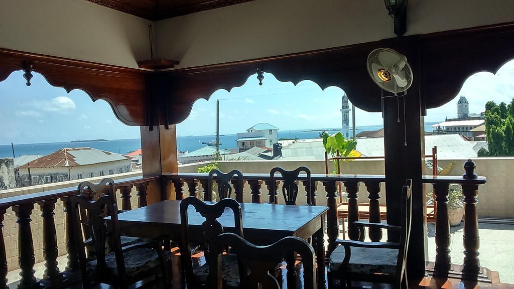 ทาอูสิ พาเลซ โฮเต็ล Hotel Zanzibar ภายนอก รูปภาพ