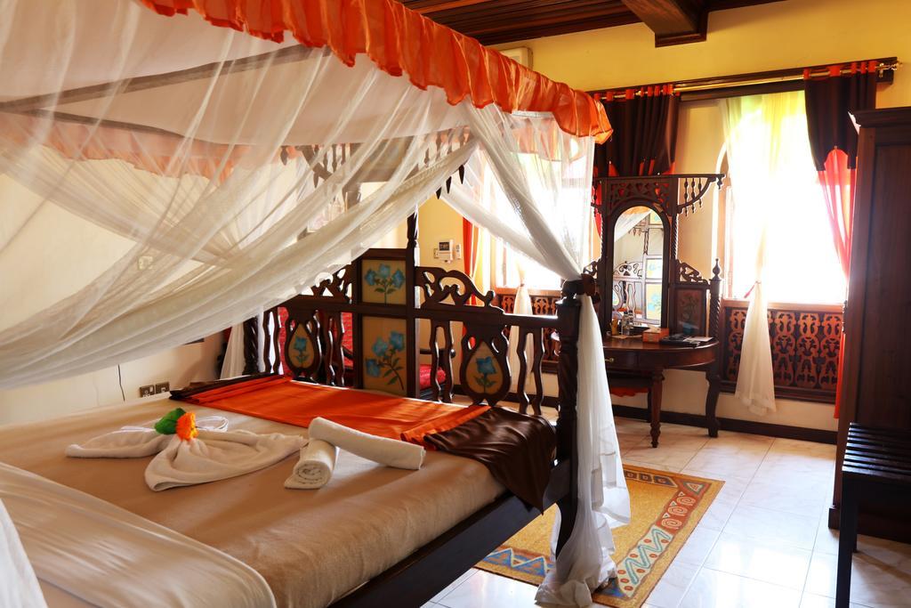 ทาอูสิ พาเลซ โฮเต็ล Hotel Zanzibar ภายนอก รูปภาพ