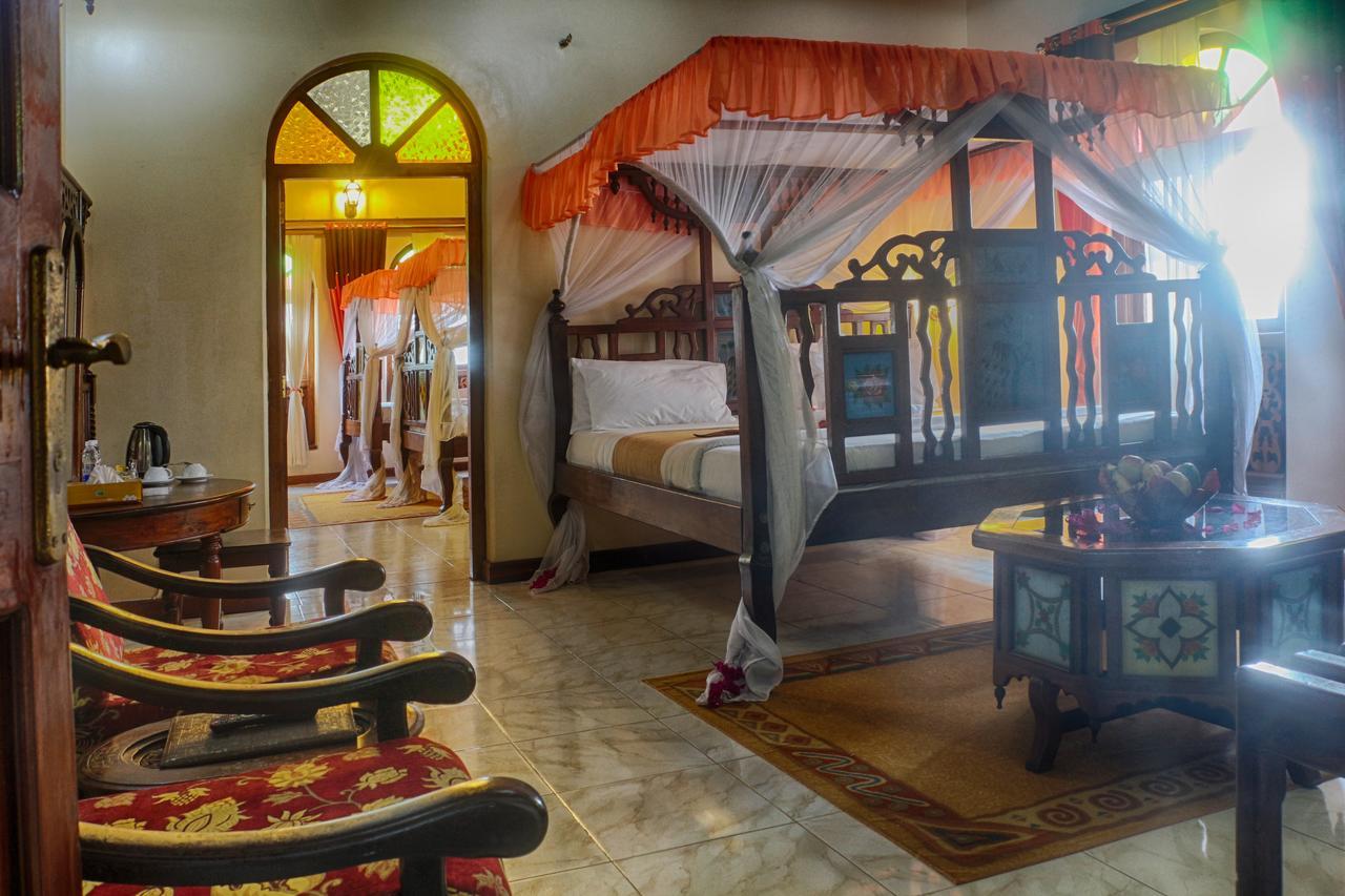 ทาอูสิ พาเลซ โฮเต็ล Hotel Zanzibar ภายนอก รูปภาพ
