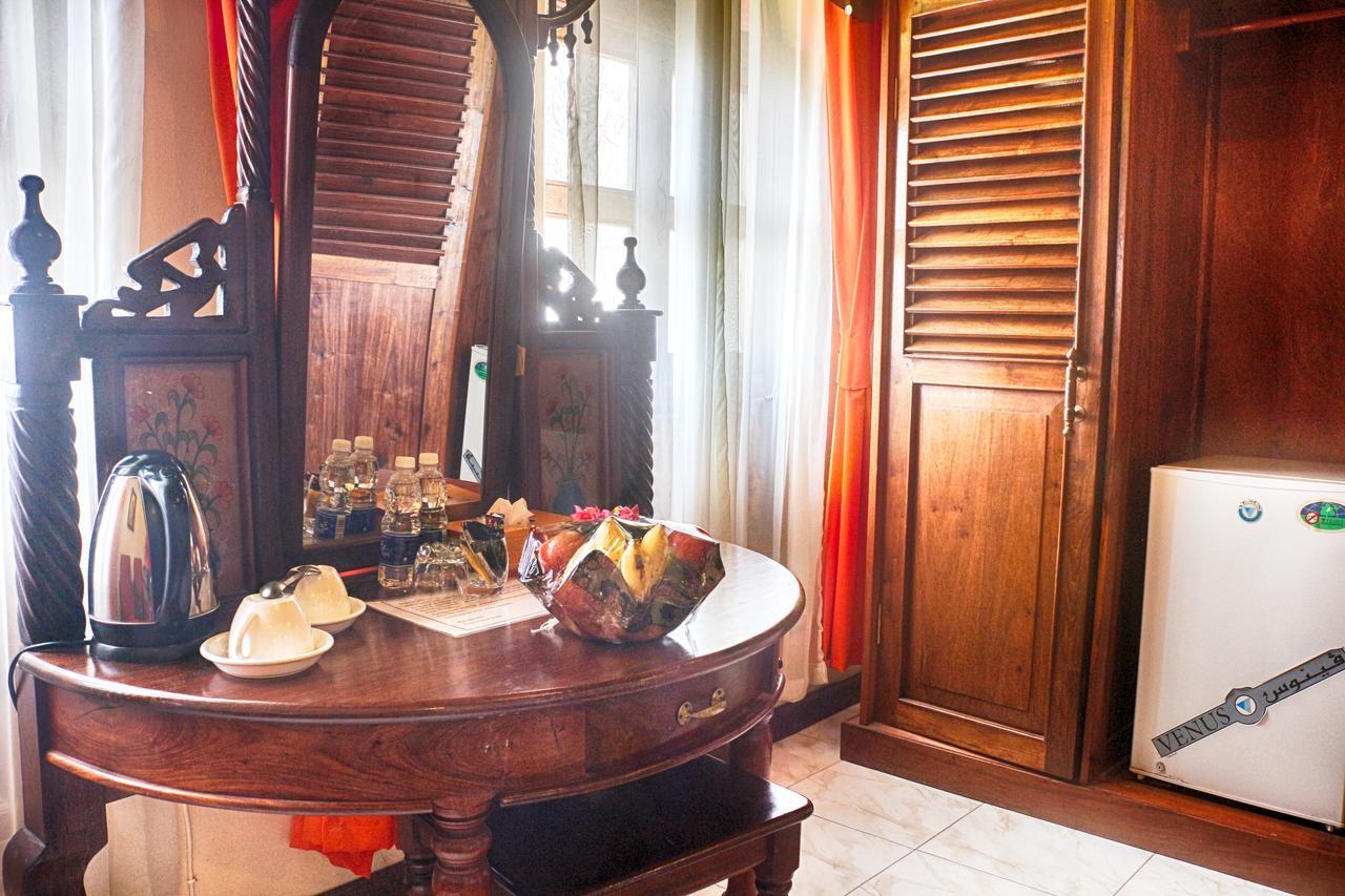 ทาอูสิ พาเลซ โฮเต็ล Hotel Zanzibar ภายนอก รูปภาพ