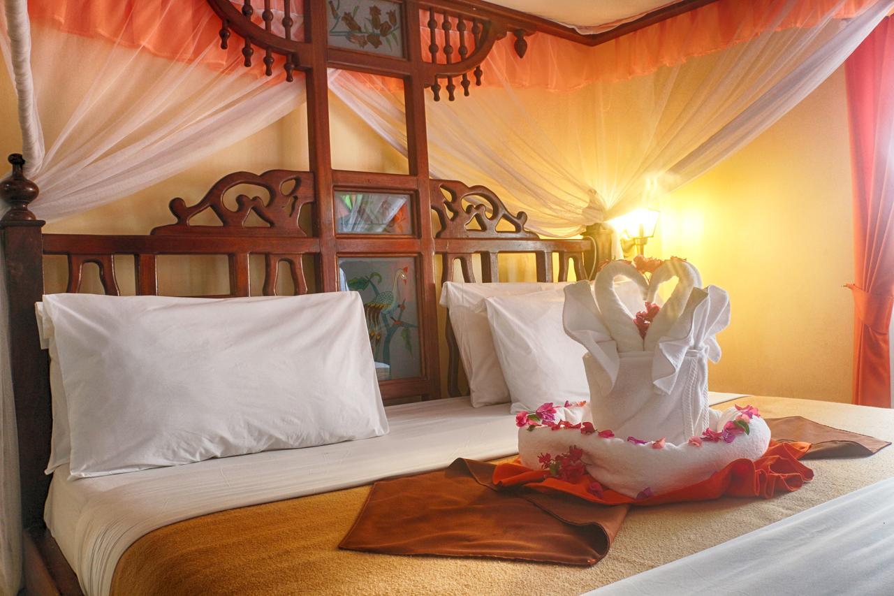 ทาอูสิ พาเลซ โฮเต็ล Hotel Zanzibar ภายนอก รูปภาพ